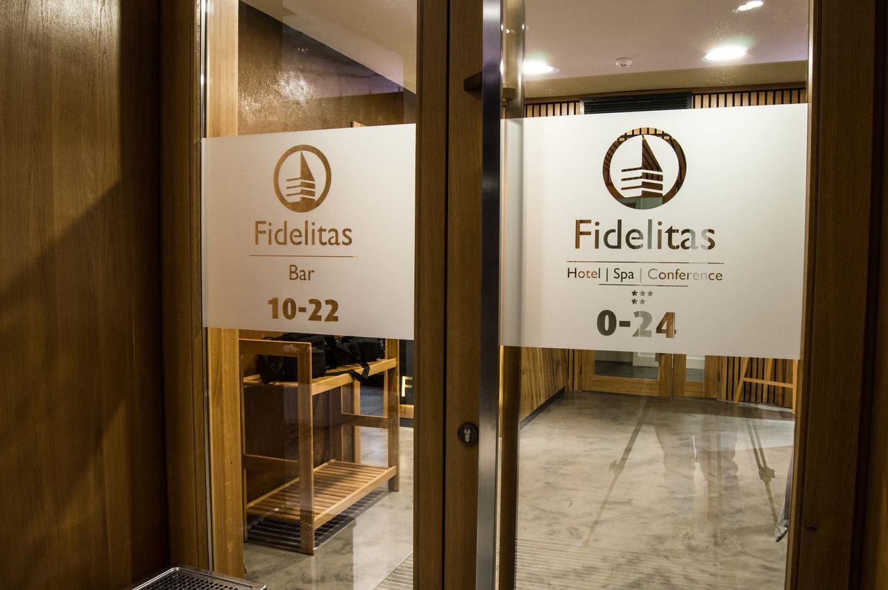 Fidelitas Hotel Sfântu-Gheorghe 外观 照片
